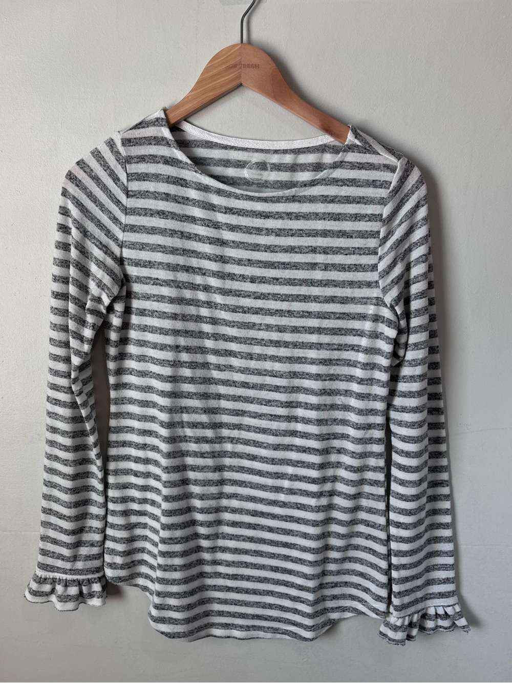 Maurices Striped Ruffle-Cuff Top | Size XS | Excellent Condition
